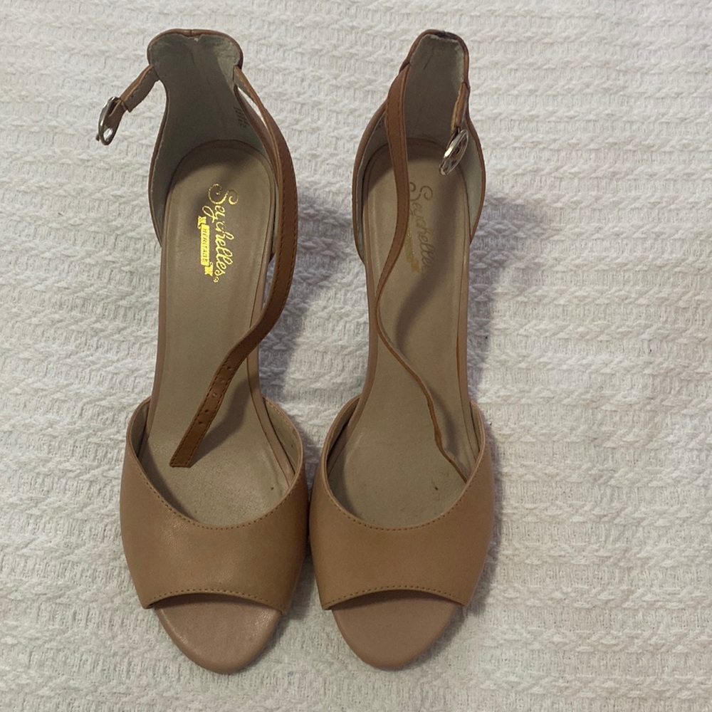 Seychelles Hazel Leather Sandal -Nude/Tan